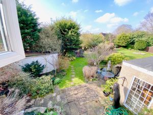 Photo 19- click for photo gallery